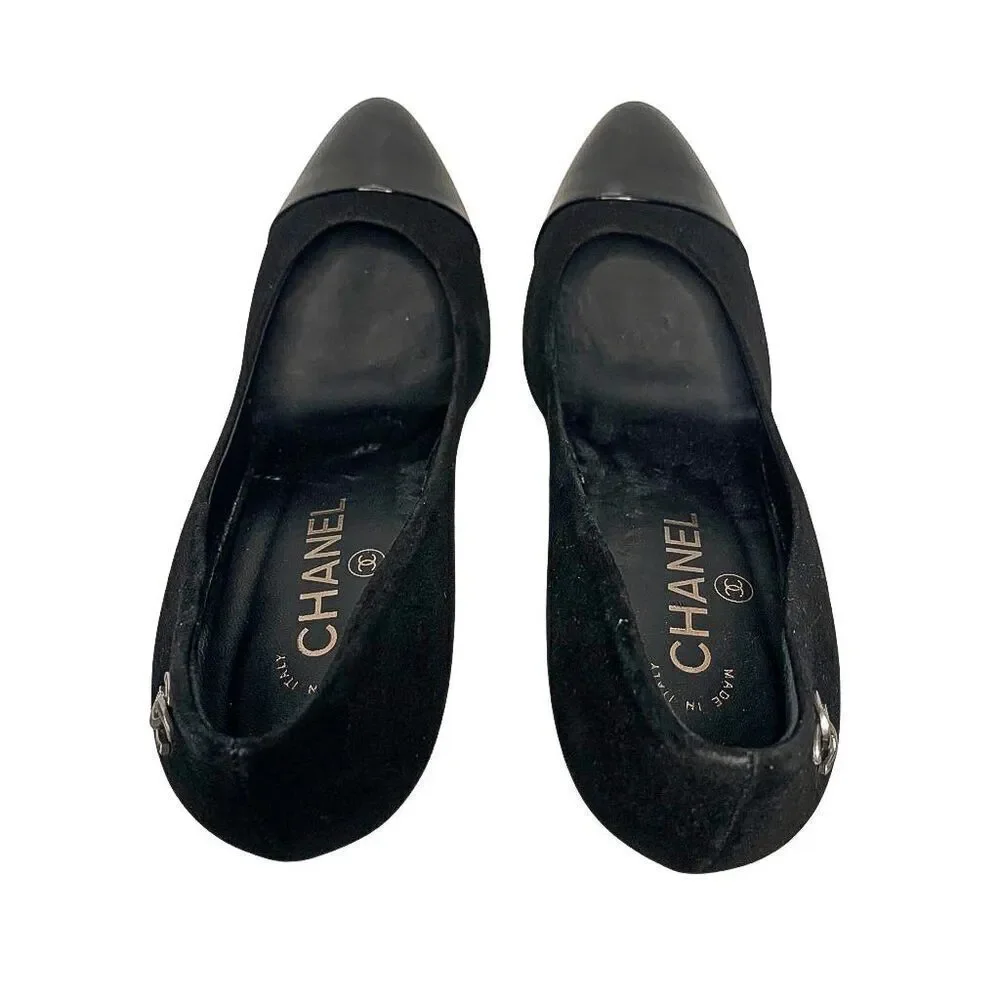 Chanel Interlocking CC Logo Black Fabric Pumps EU 38 US 7-7.5 Cap Toe High Heels